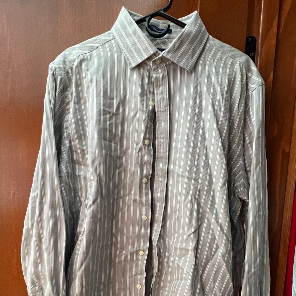 XL Men’s Austin Reed shirt